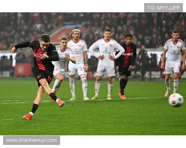 德甲焦点战科隆迎战不来梅双方争夺三分激烈对决即将上演 德甲焦点战科隆迎战不来梅双方争夺三分激烈对决即将上演