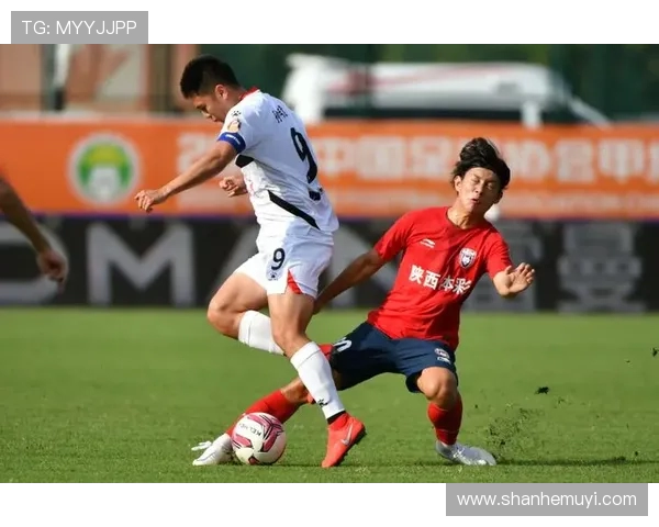 淄博蹴鞠迎战延边北国全力争胜展现足球魅力与激情对决