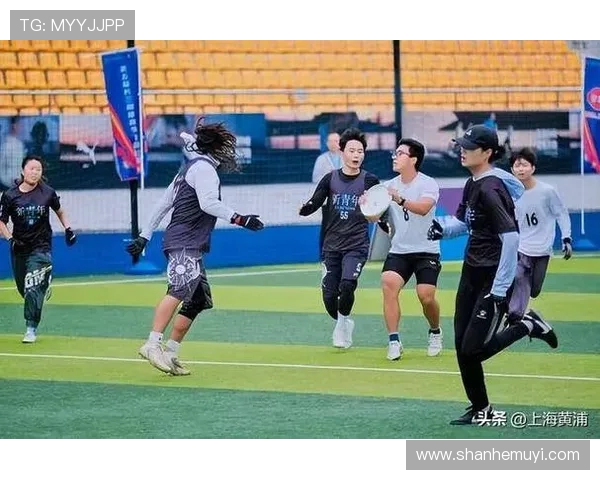 杭州飞盘队配合引发热议球员间默契与战术争论成焦点